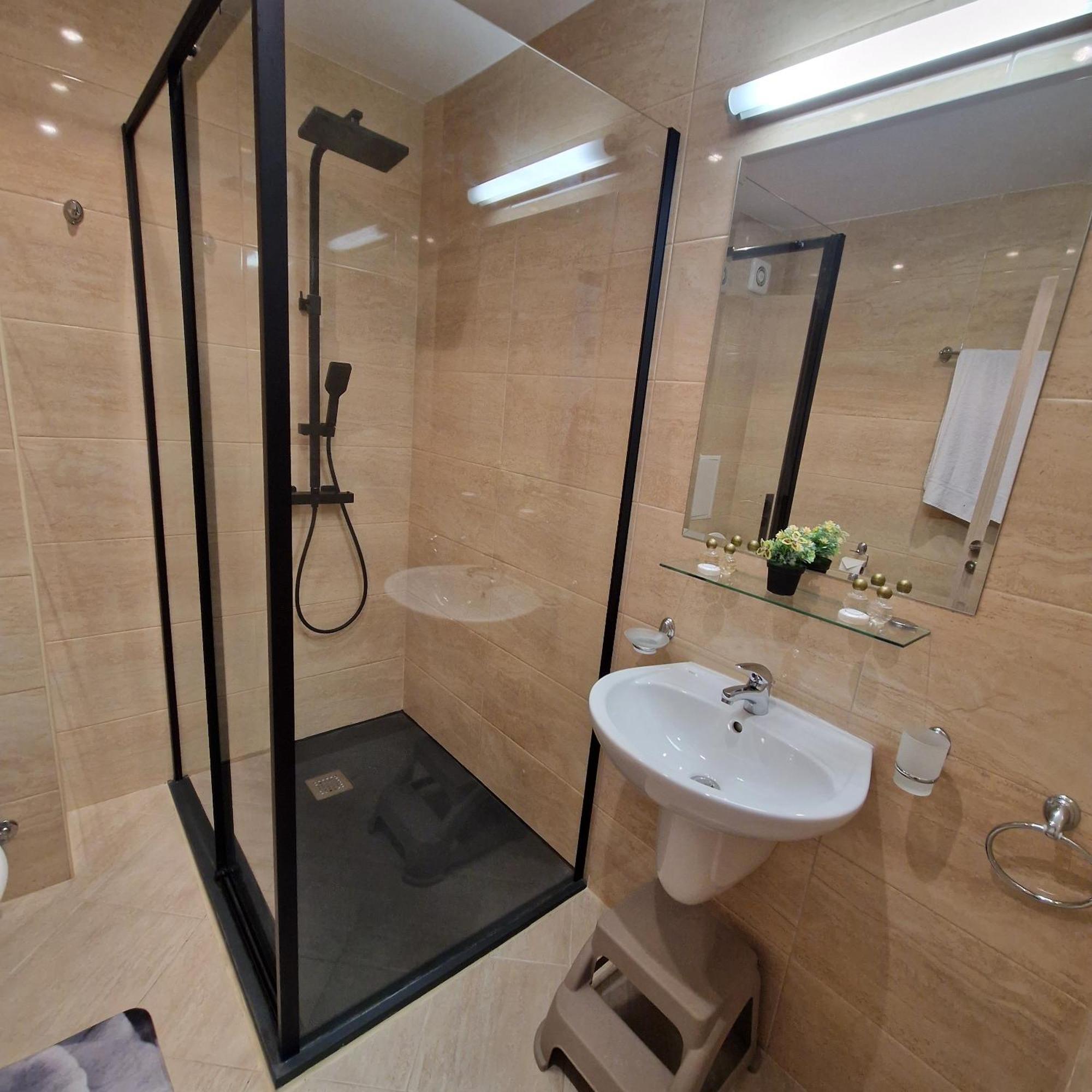Private Apartment In Star Dreams Complex Sveti Vlas Bagian luar foto
